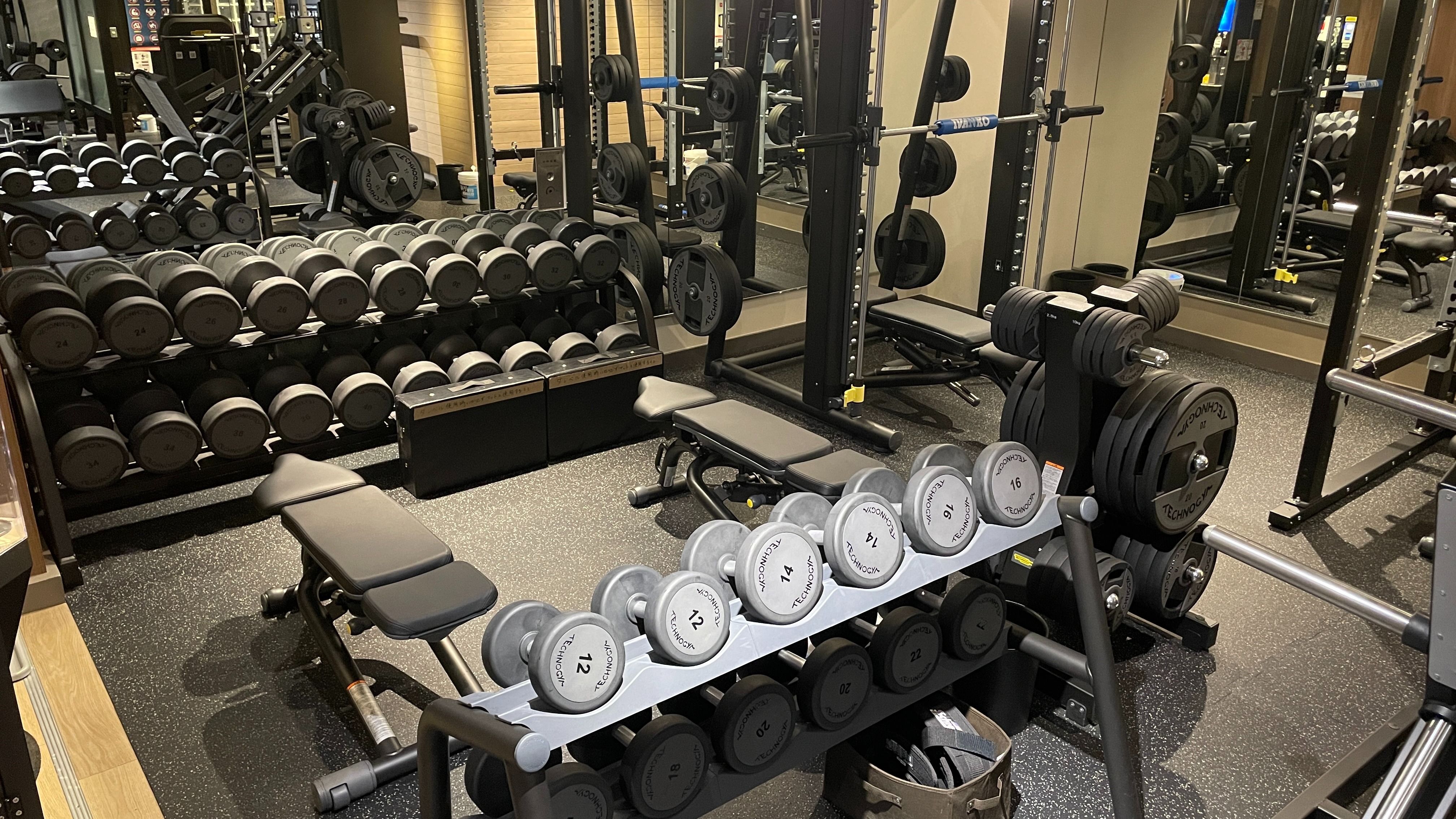 ジムエリア2時間利用